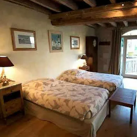 La Pinsonniere לינה וארוחת בוקר Vaudelnay
